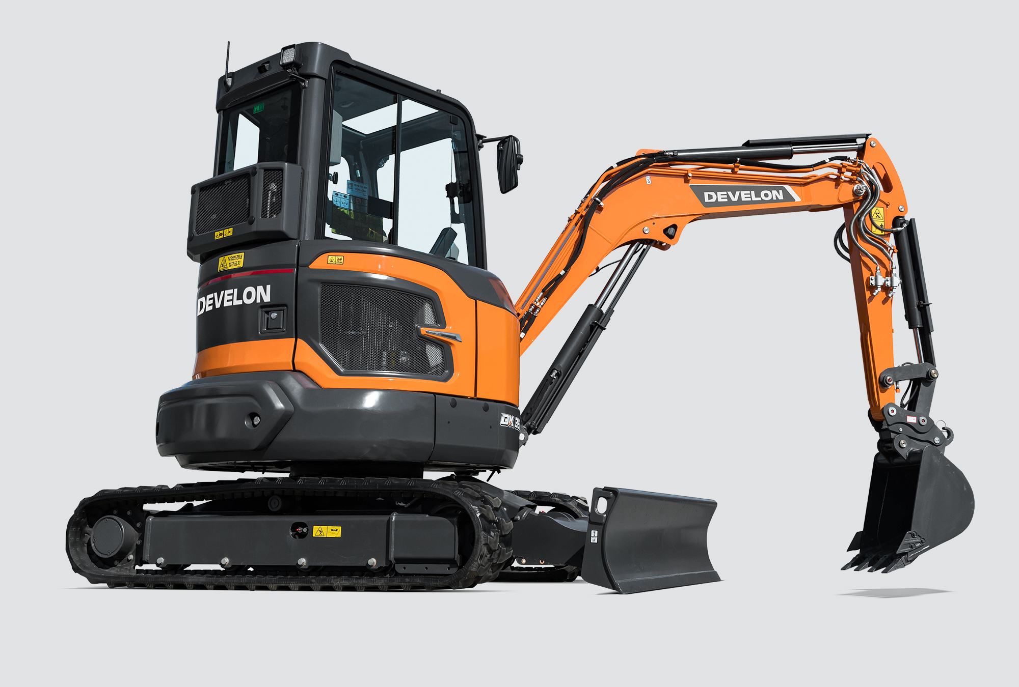 Miniexcavadora DX35Z